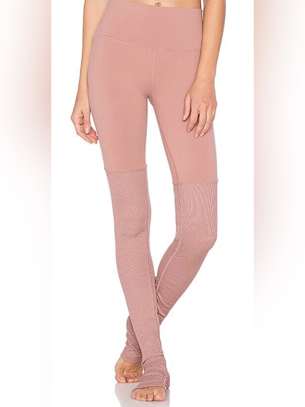 Alo Yoga High-Waist Goddess Legging in Light Dusty Pink